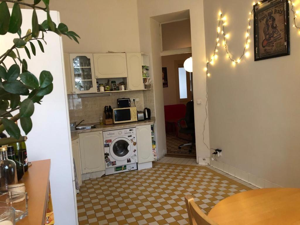 פראג Chez Jitka Et Gautier - A Great Alternative To A Hotel מראה חיצוני תמונה